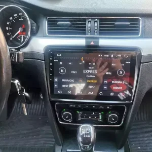 skoda20superb202008 2015 1.webp
